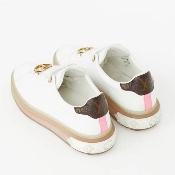 LOUIS VUITTON White Pink Time Out Sneakers Size 39 Lace Up LV Logo Low Top - Picture 2 of 16